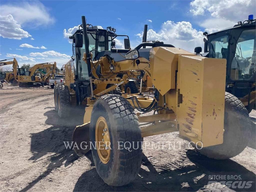 CAT 140M3 Väghyvlar