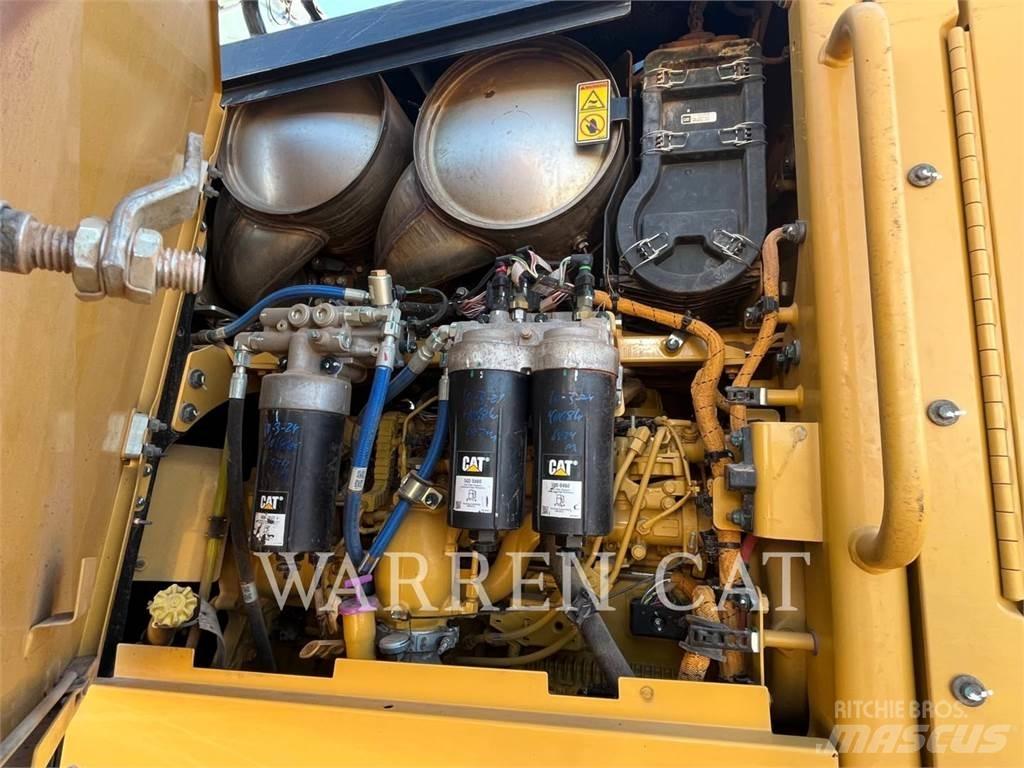 CAT 140M3 Väghyvlar