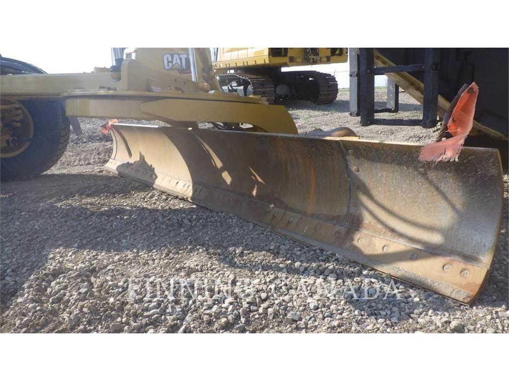 CAT 140M3 Väghyvlar