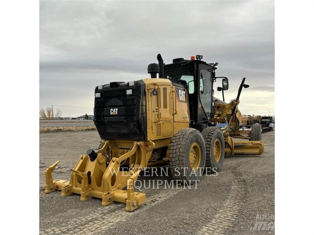 CAT 140M3 Väghyvlar