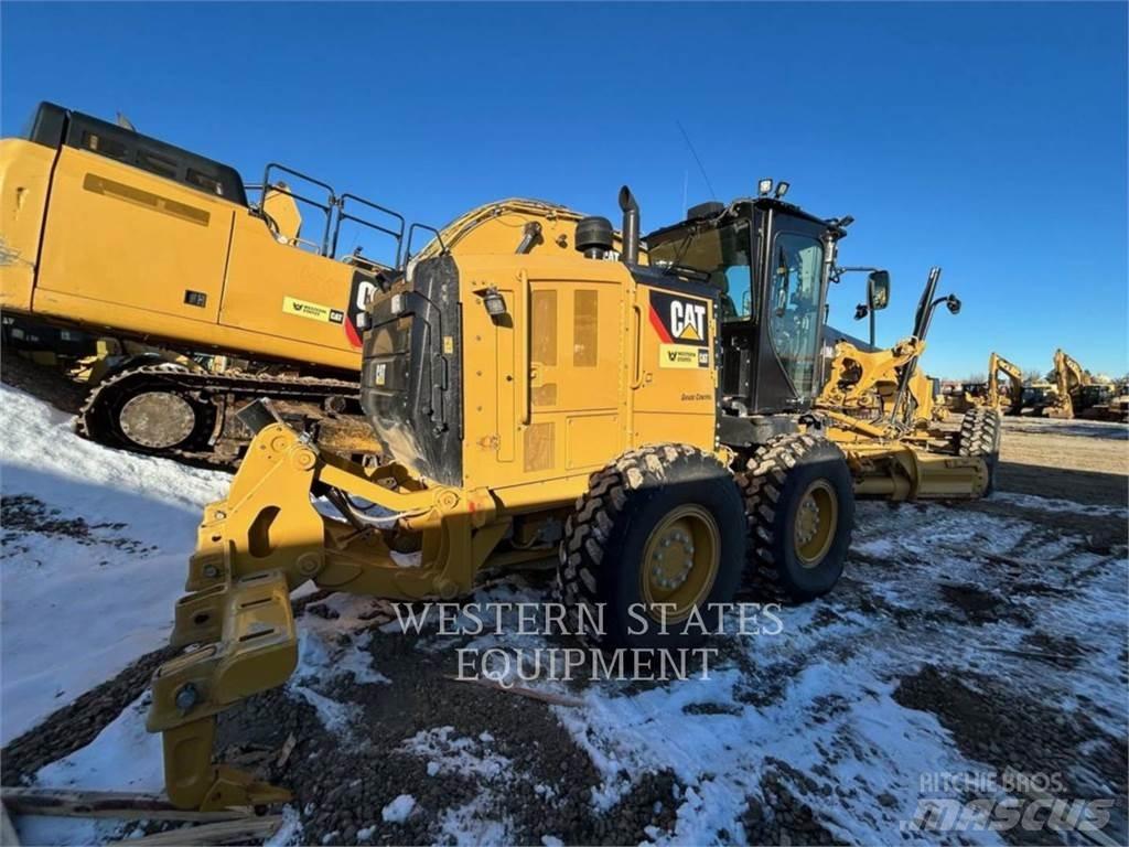 CAT 140M3 Väghyvlar