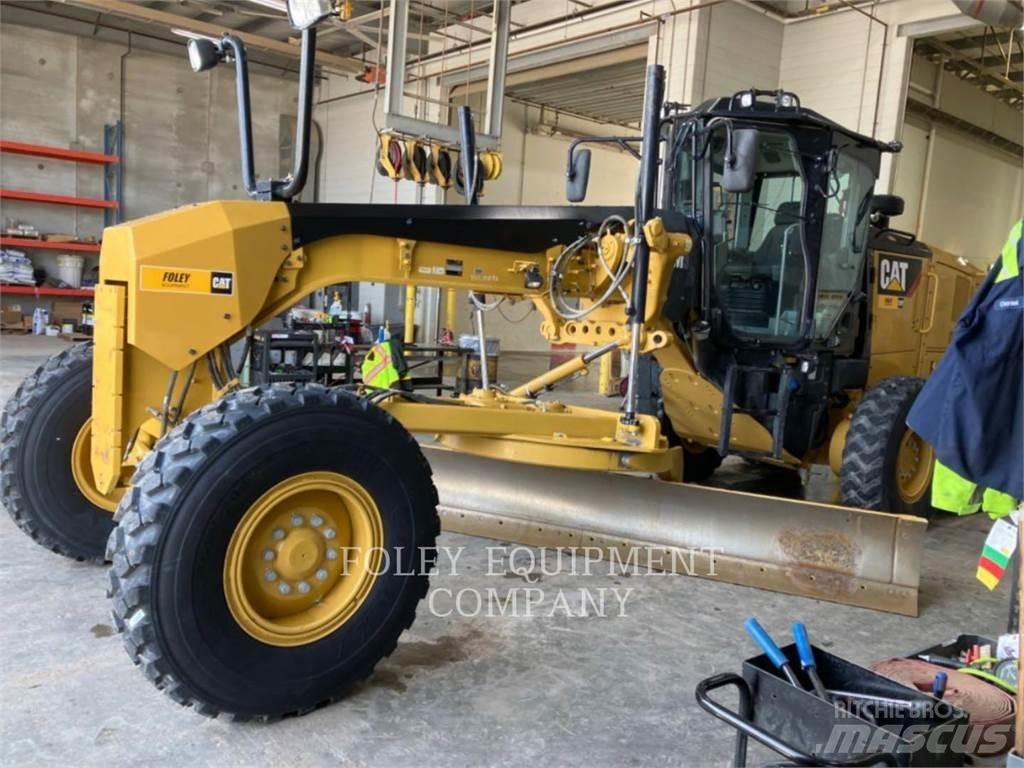 CAT 140M3 Väghyvlar