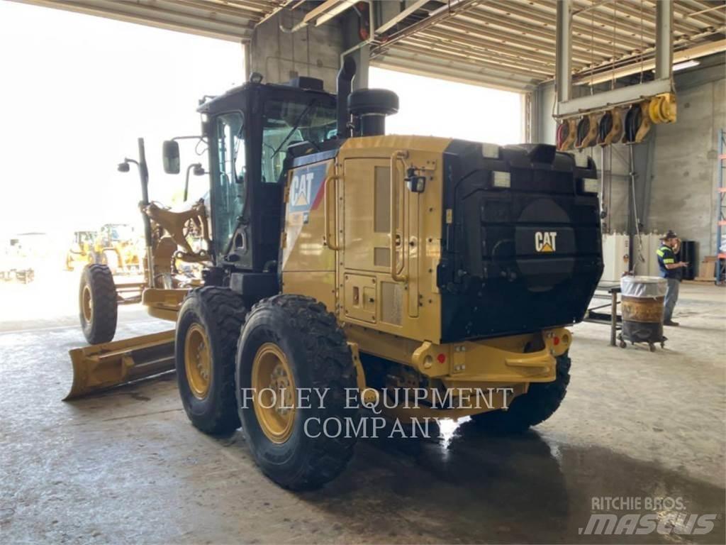 CAT 140M3 Väghyvlar