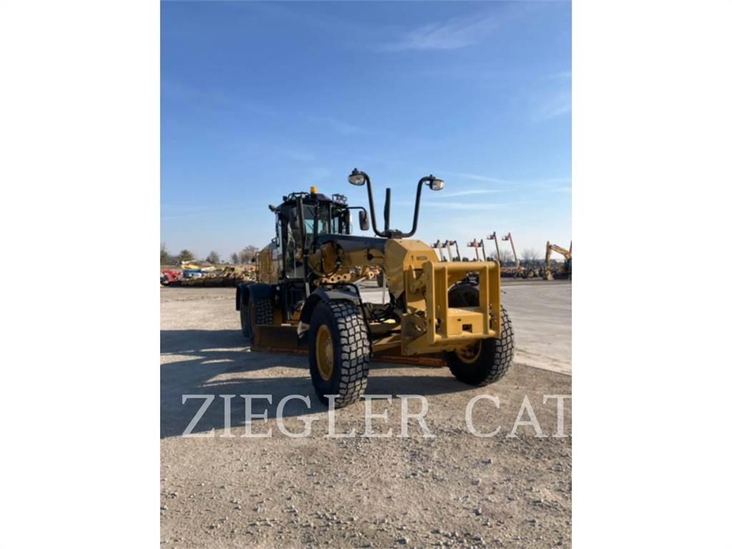 CAT 140M3 Väghyvlar
