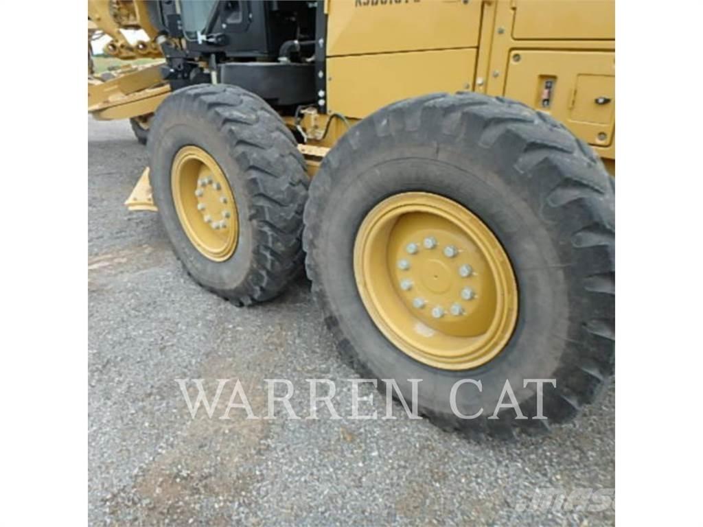 CAT 140M3 Väghyvlar