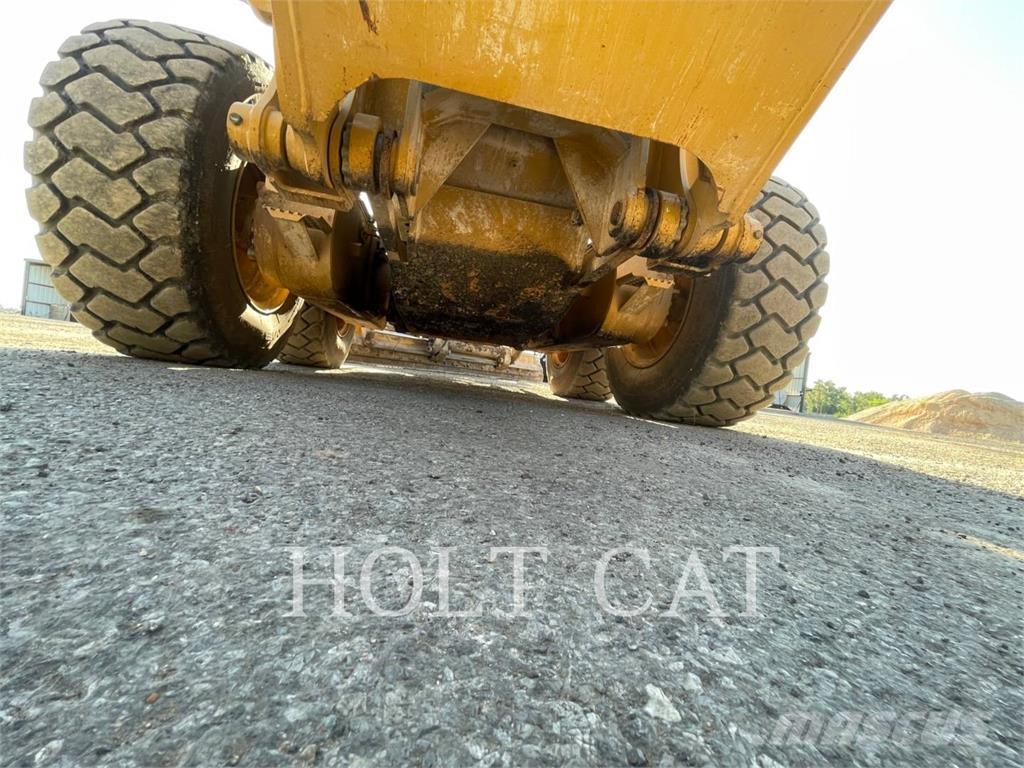 CAT 140M3 Väghyvlar