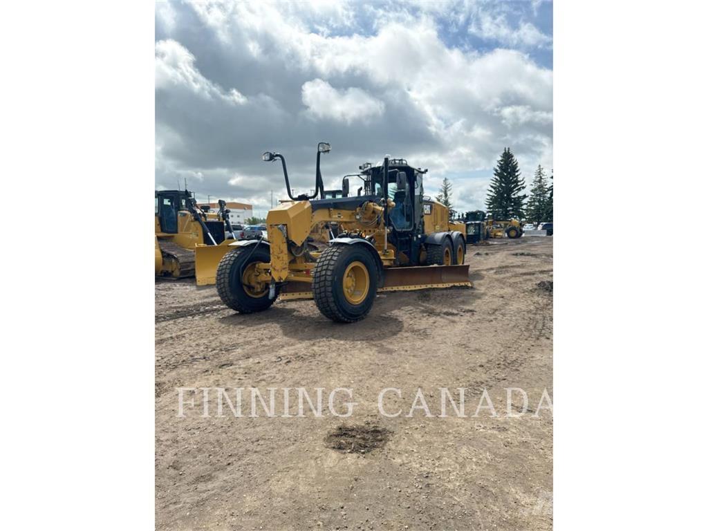 CAT 140M3 Väghyvlar