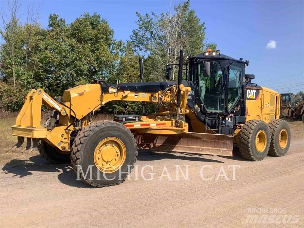 CAT 140M3 AWD Väghyvlar