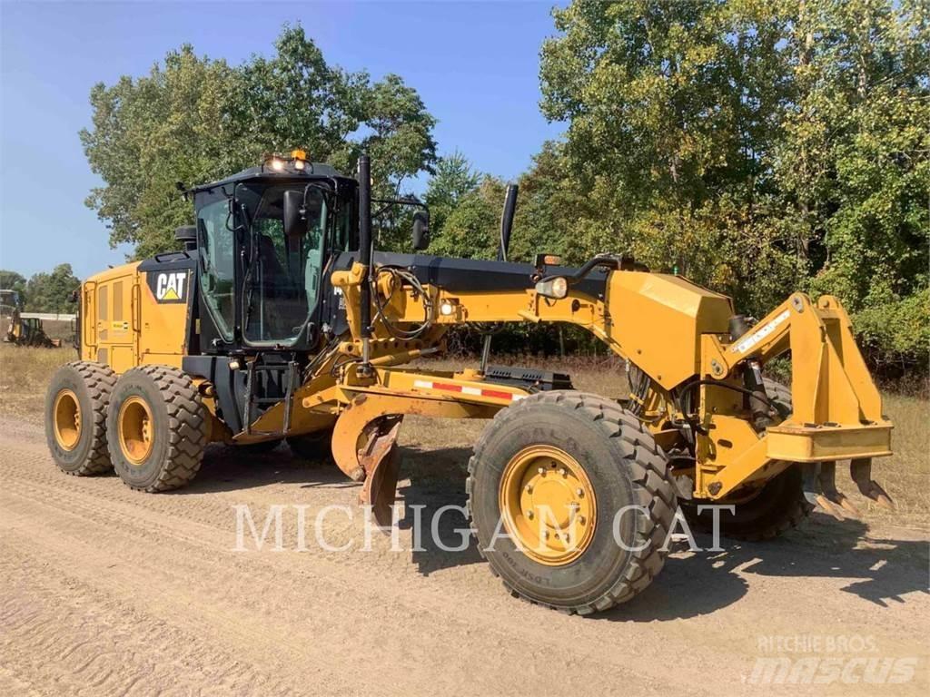 CAT 140M3 AWD Väghyvlar