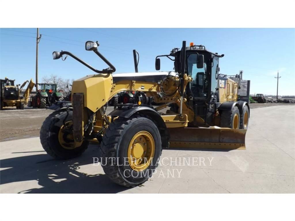CAT 140M3 AWD Väghyvlar