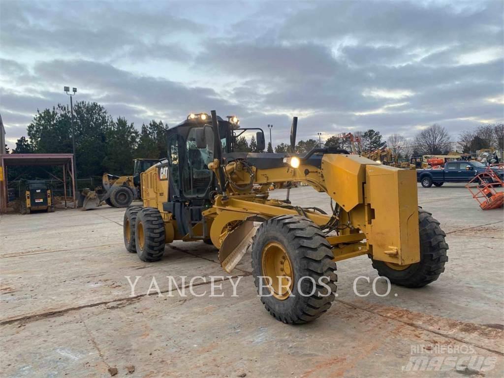 CAT 140M3 JOY Väghyvlar