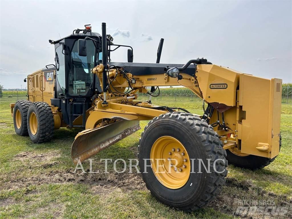 CAT 140M3 R Väghyvlar