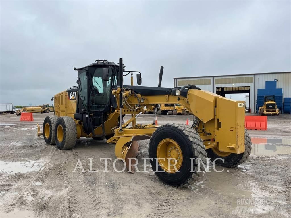 CAT 140M3 R Väghyvlar
