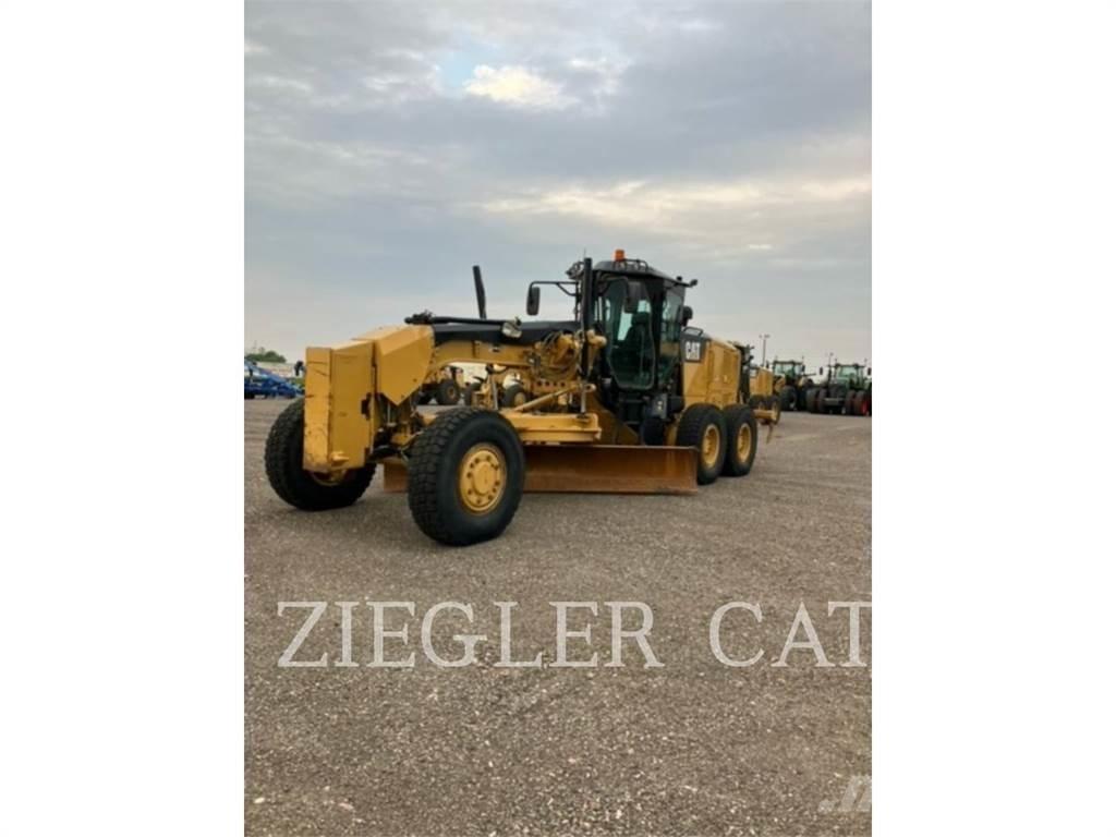 CAT 140M3AWD Väghyvlar