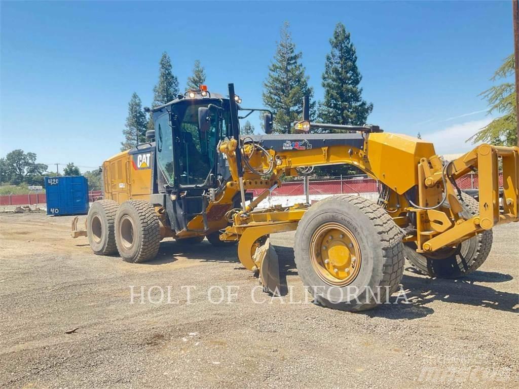 CAT 140M3AWD Väghyvlar