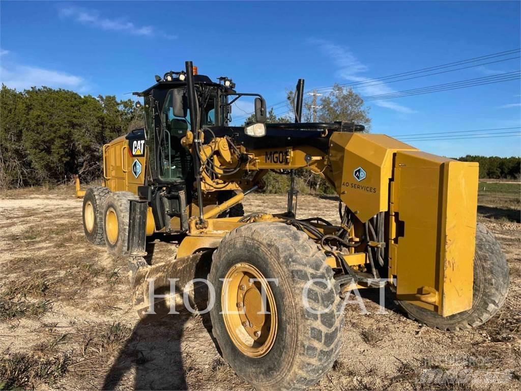 CAT 140M3AWD Väghyvlar