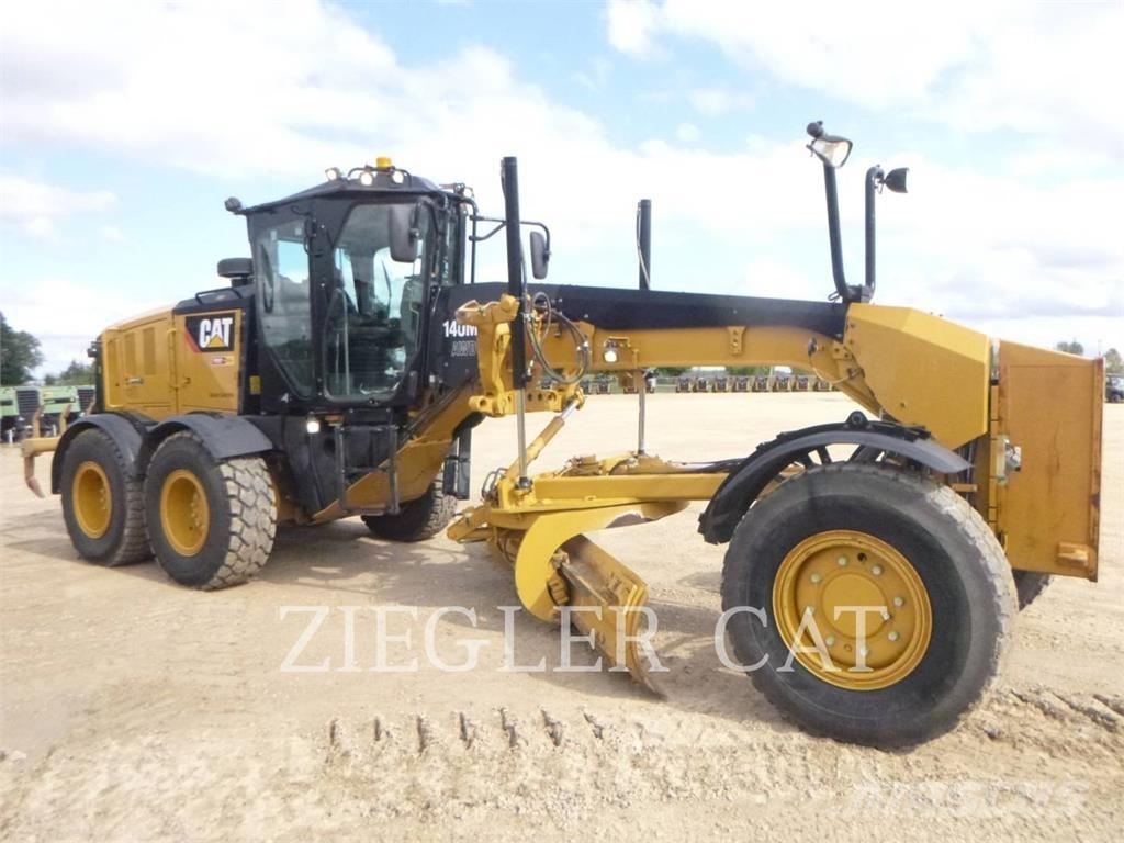CAT 140M3AWD Väghyvlar