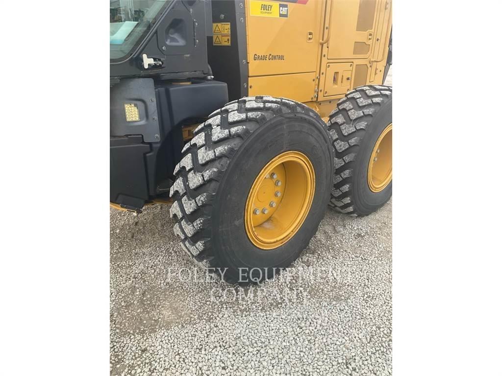 CAT 140M3AWX Väghyvlar