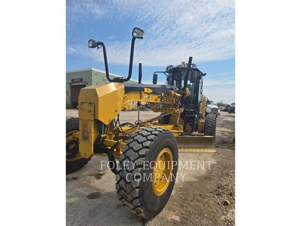 CAT 140M3AWX Väghyvlar