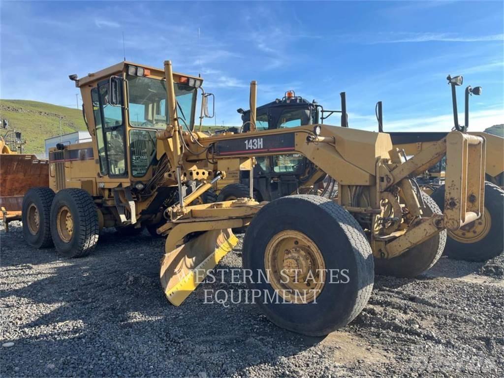 CAT 143H Väghyvlar