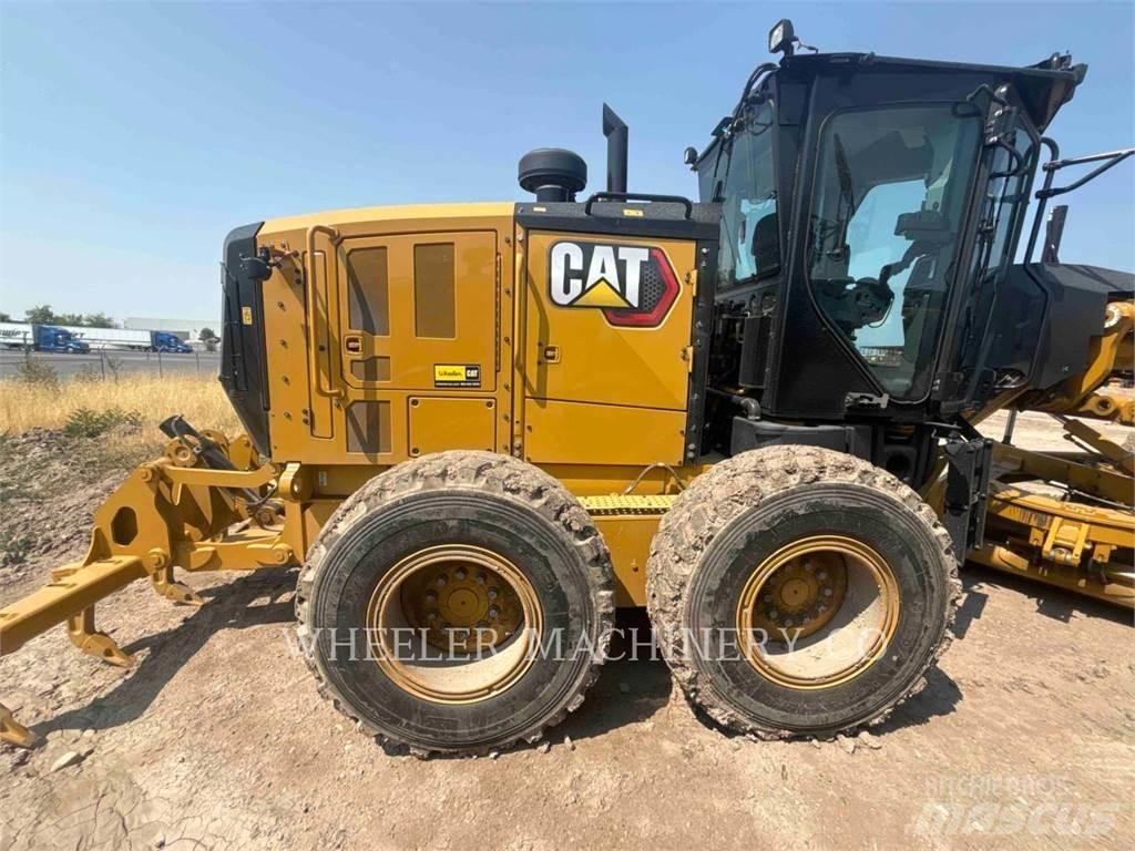 CAT 150 15 Väghyvlar