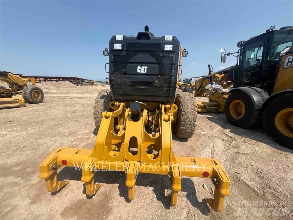 CAT 150 15 Väghyvlar