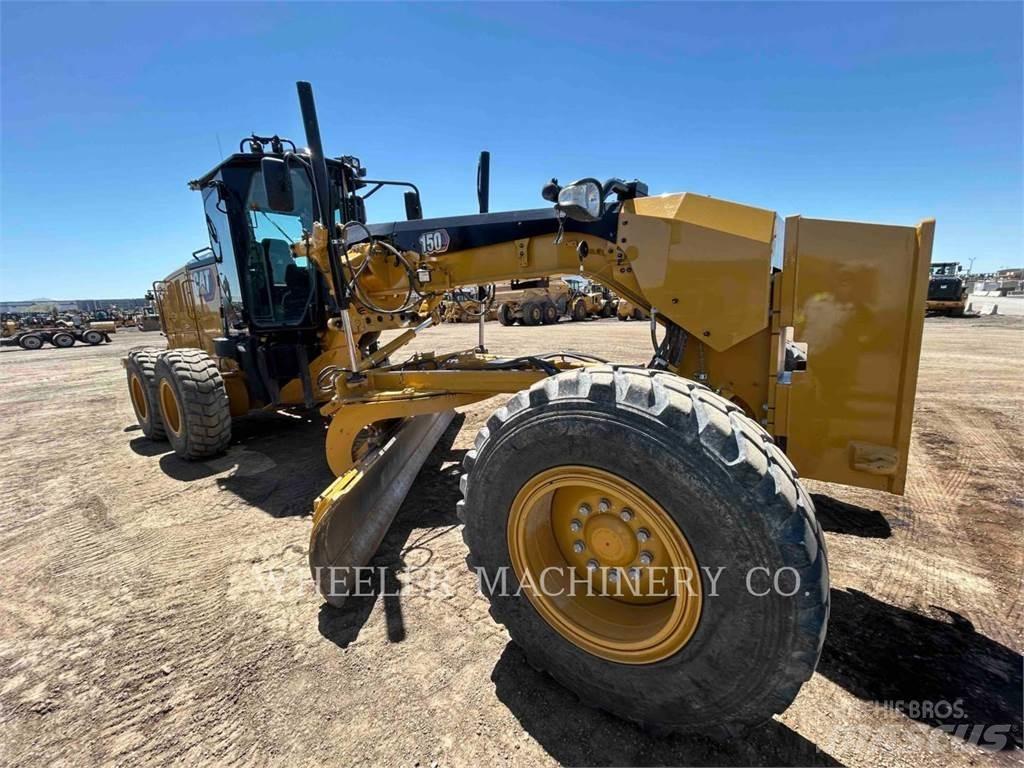 CAT 150 15 Väghyvlar