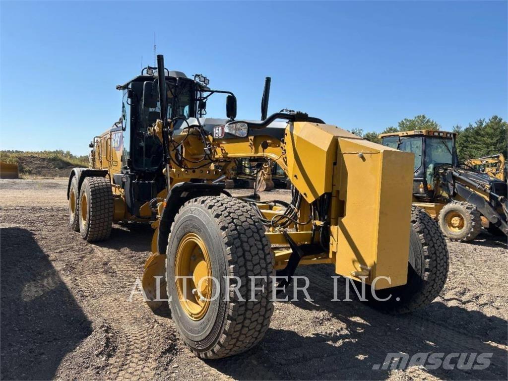 CAT 150-15AWD Väghyvlar