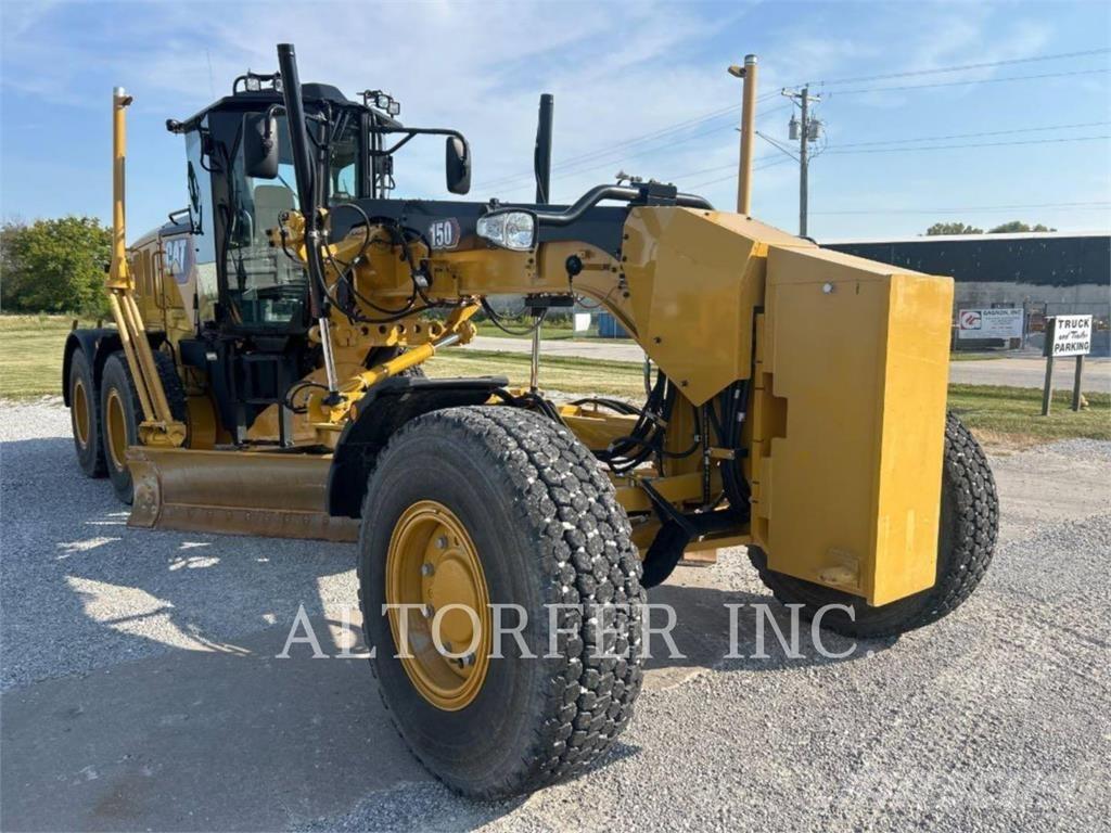 CAT 150-15AWD Väghyvlar