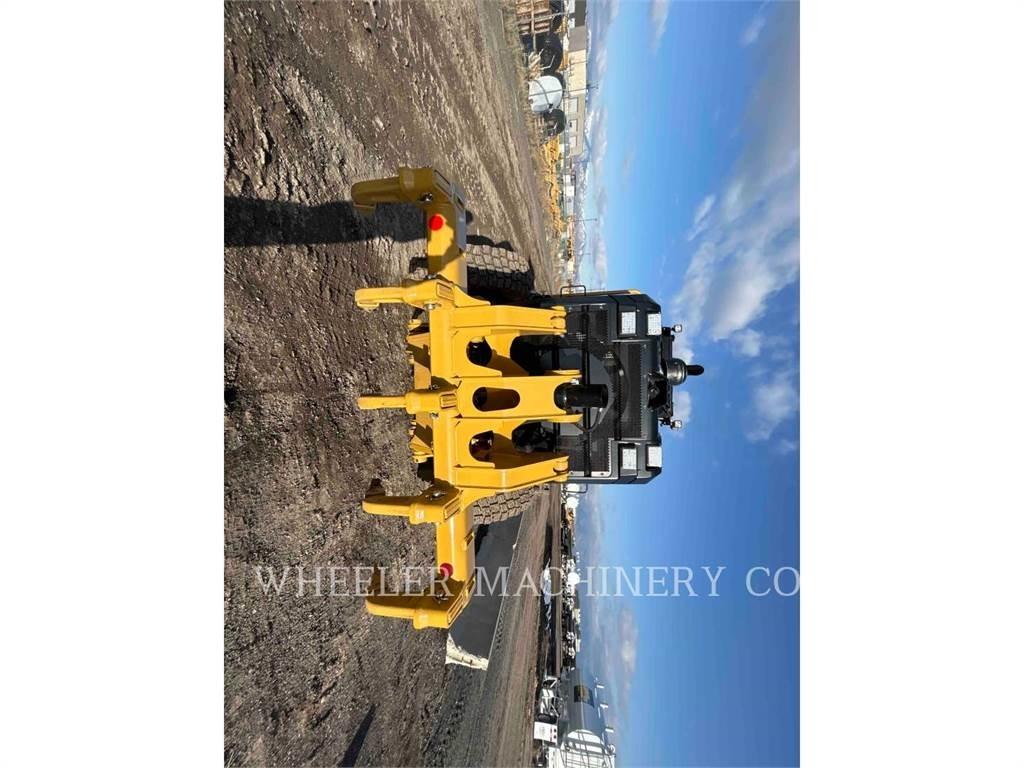 CAT 150 AWD Väghyvlar