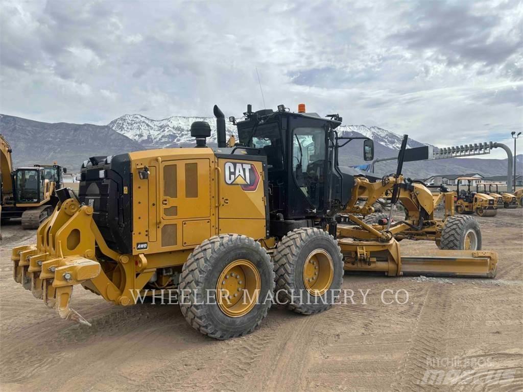 CAT 150 AWD Väghyvlar
