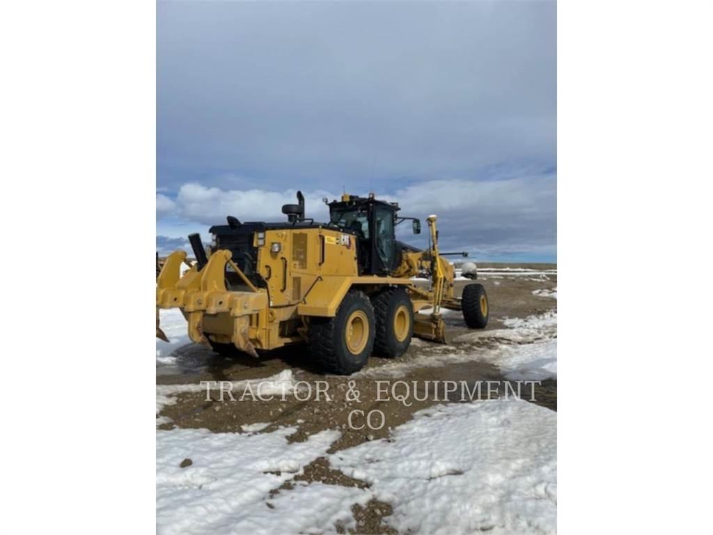 CAT 16 Väghyvlar
