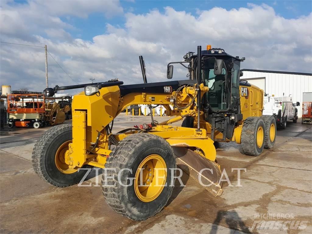 CAT 160-15 Väghyvlar