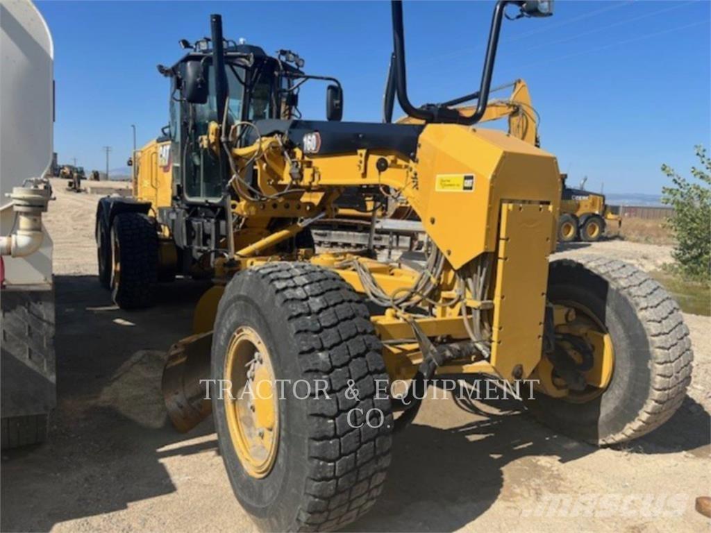 CAT 160-15AWD Väghyvlar