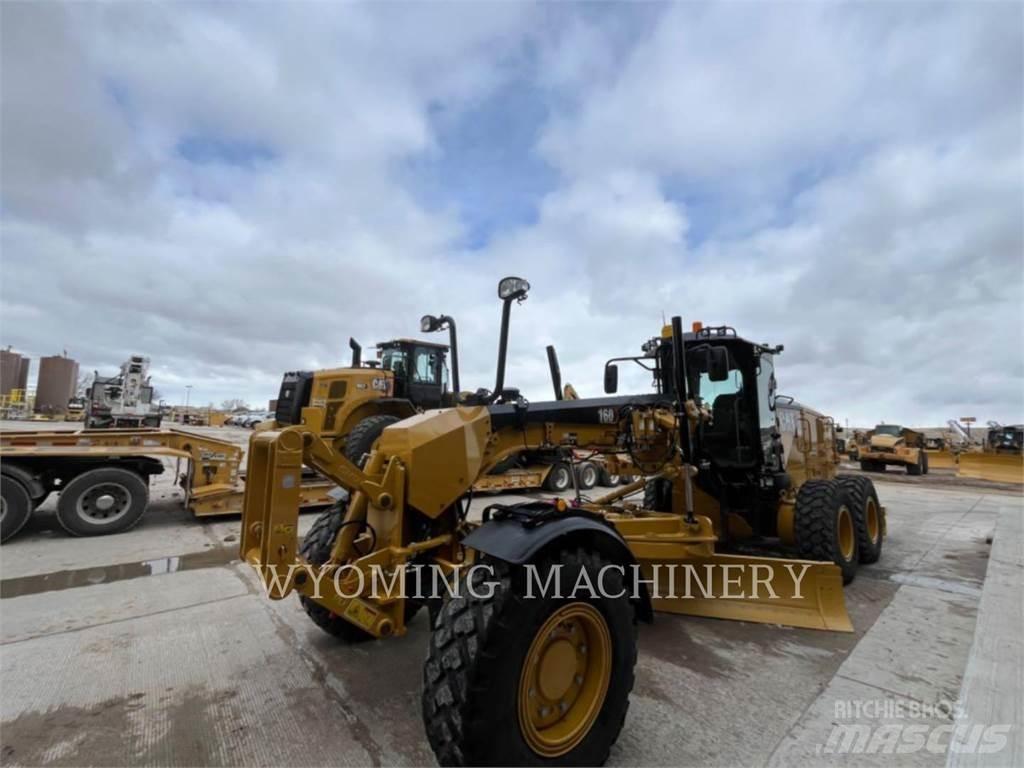 CAT 160 AWD Väghyvlar