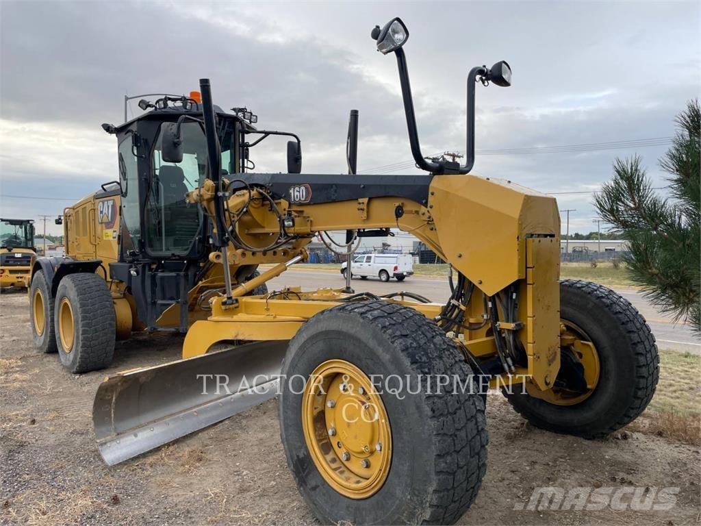 CAT 160 AWD Väghyvlar