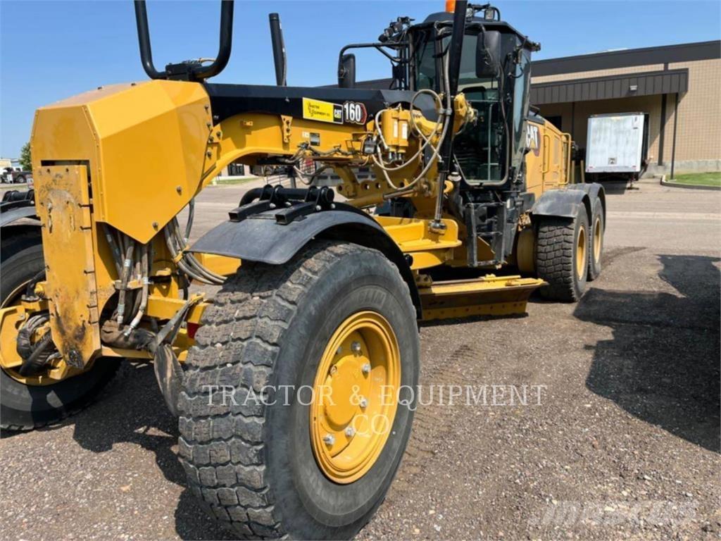 CAT 160 AWD Väghyvlar