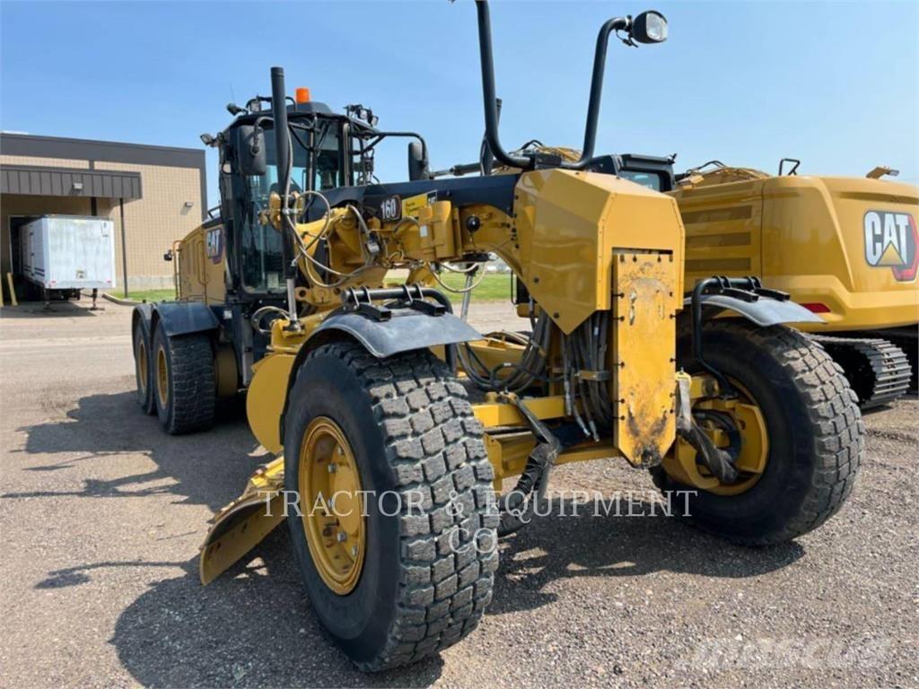 CAT 160 AWD Väghyvlar