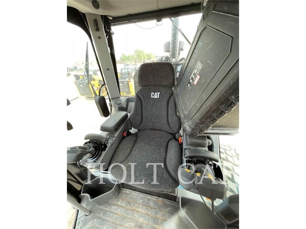 CAT 160AWD JOY Väghyvlar
