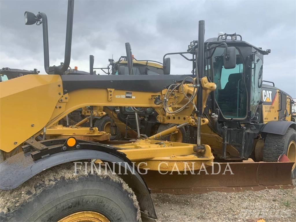 CAT 160M AWD Väghyvlar