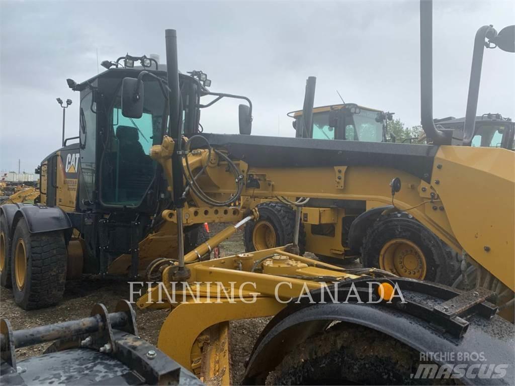 CAT 160M AWD Väghyvlar