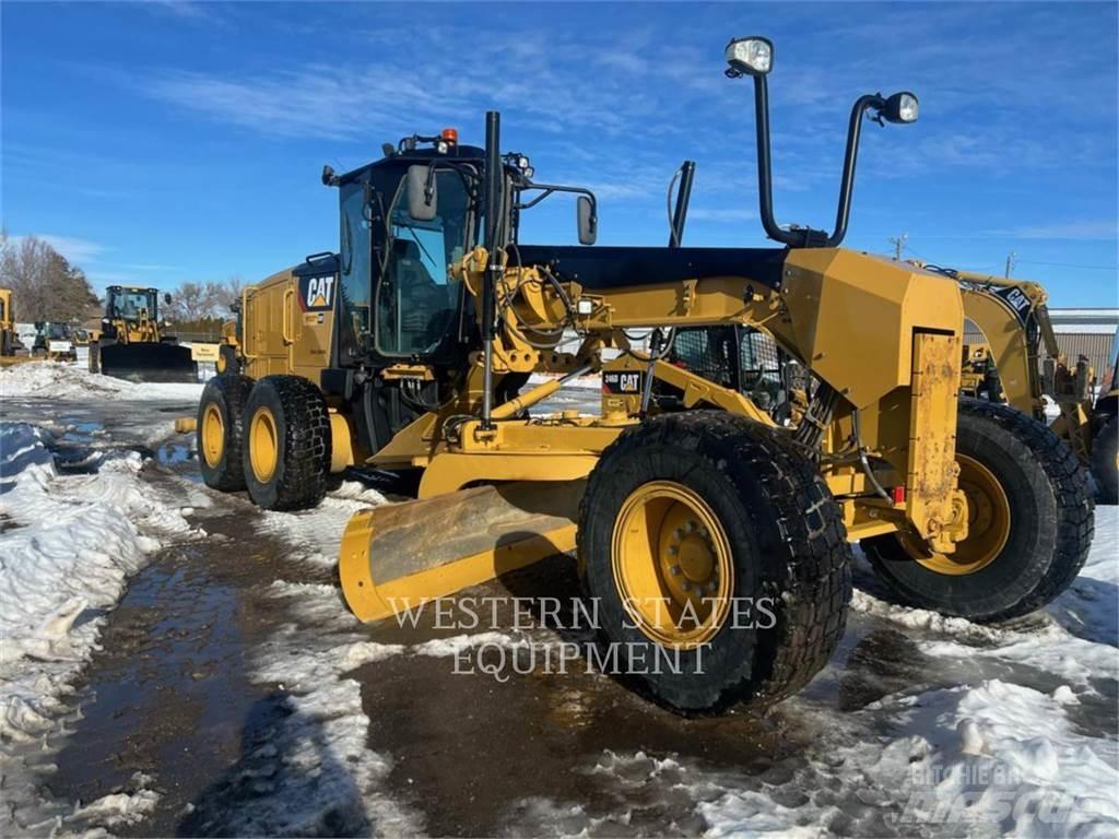 CAT 160M3 Väghyvlar