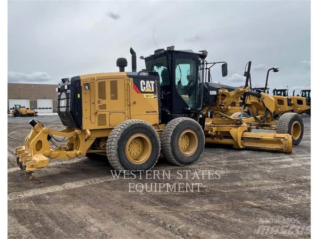 CAT 160M3 Väghyvlar