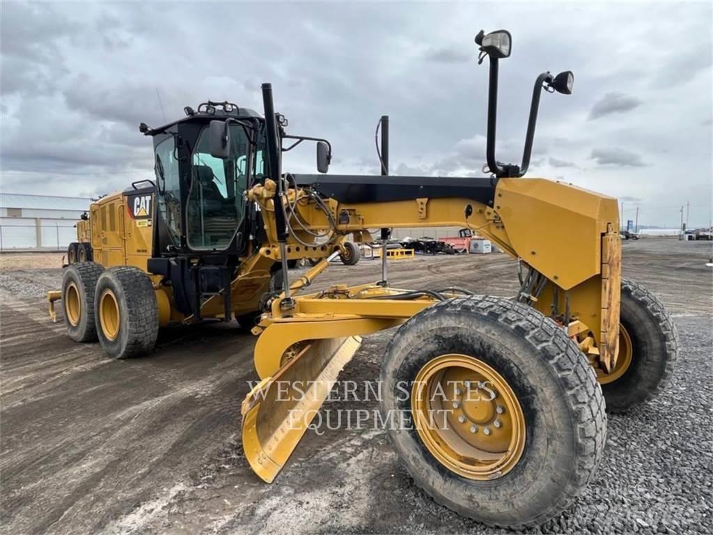 CAT 160M3 Väghyvlar