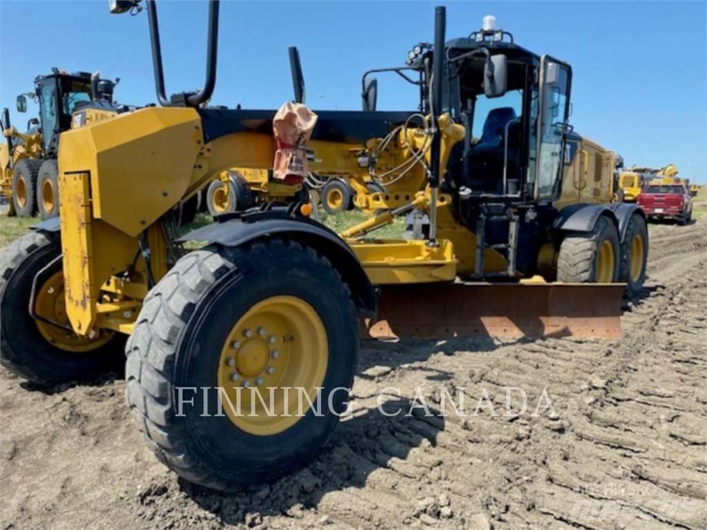 CAT 160M3 Väghyvlar
