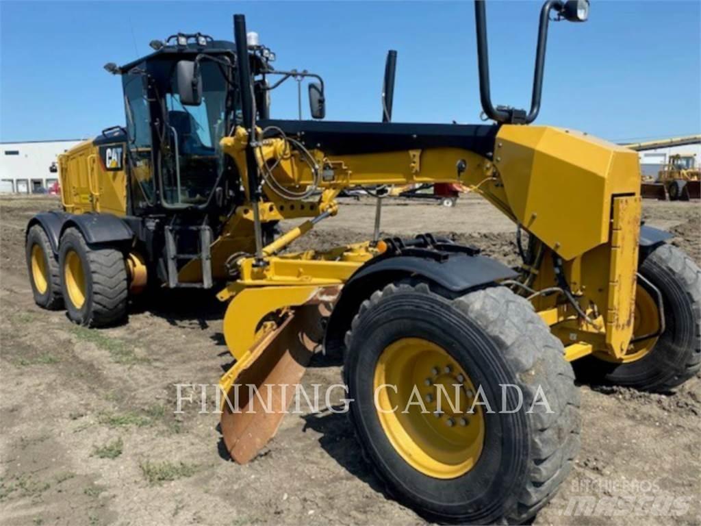 CAT 160M3 Väghyvlar