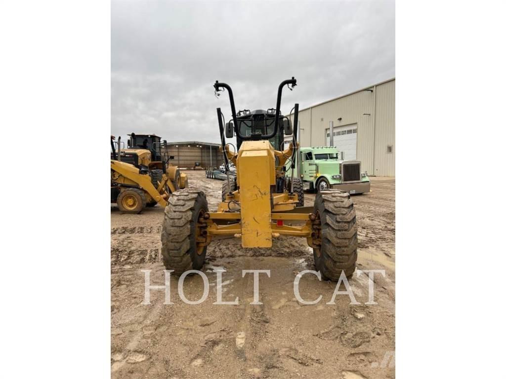 CAT 160M3 Väghyvlar