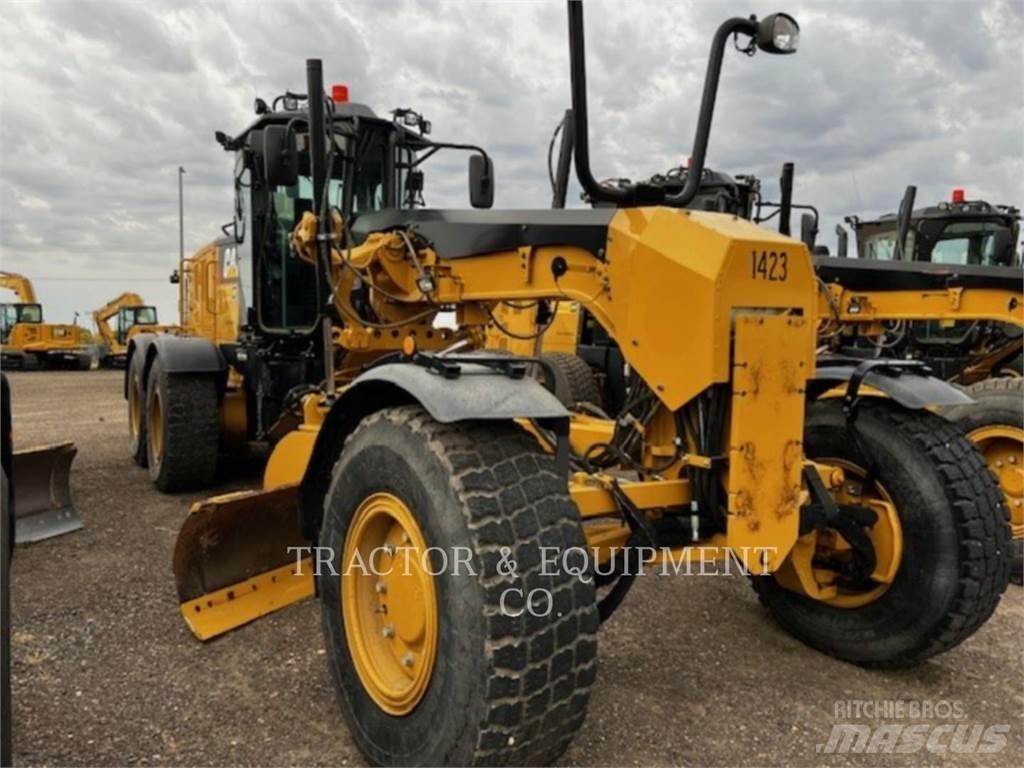CAT 160M3 AWD Väghyvlar