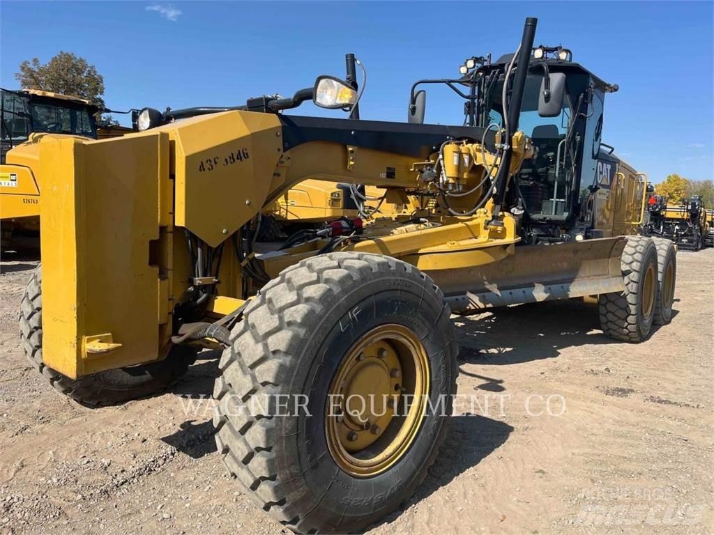 CAT 160M3 AWD Väghyvlar