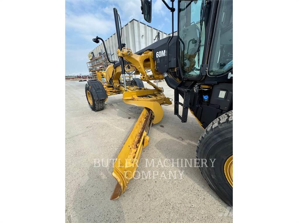 CAT 160M3AWD Väghyvlar